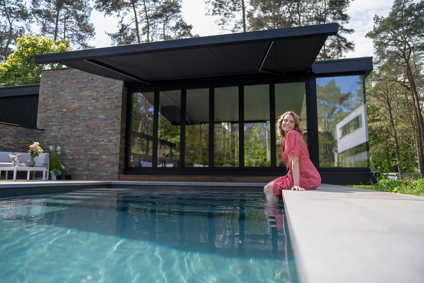 Tuinkamer Turnhout met glazen schuifwanden