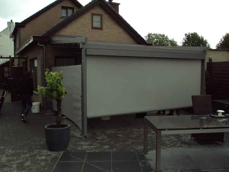 oprolbaar windscherm terras