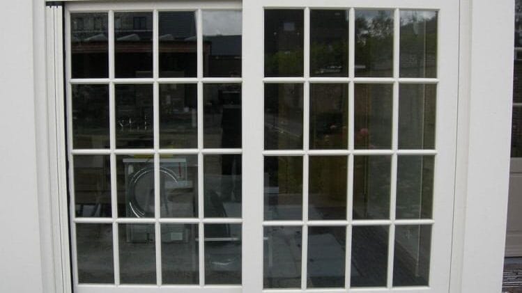 vliegenhorrenJef Remijsen